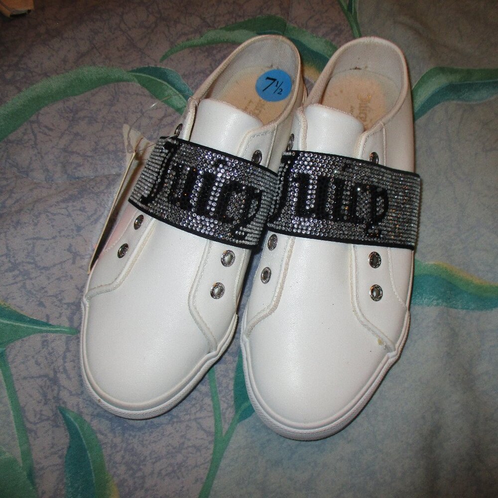 new Juice Couture sz 7.5 white slip on sneakers
